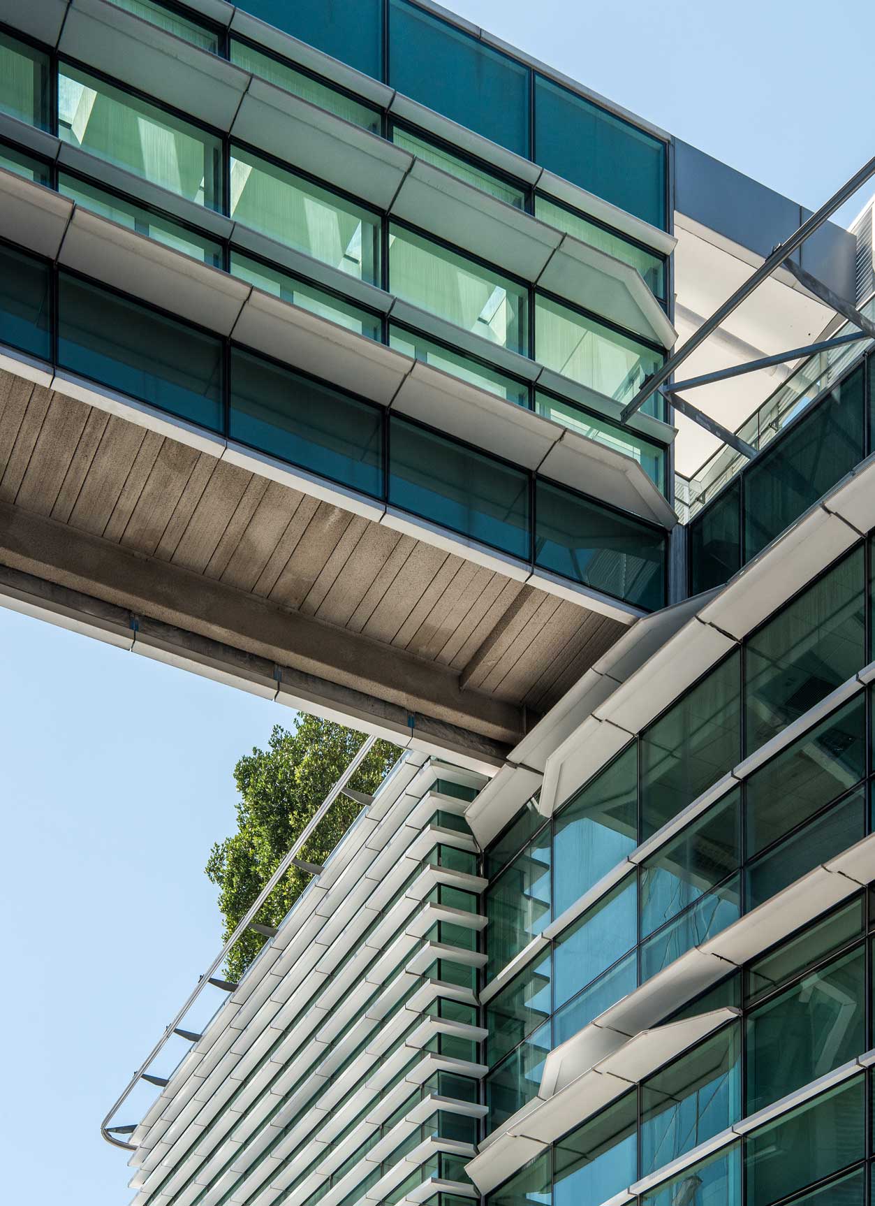 dialog-tower-img8