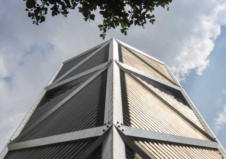 Ilham Tower